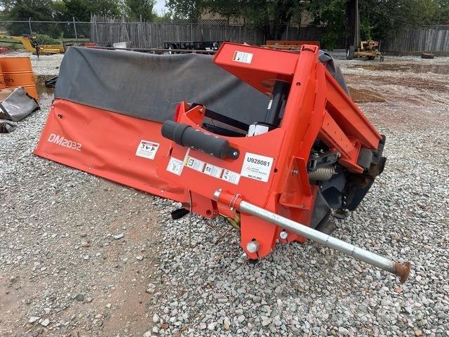 Kubota DM2032 Kaszák