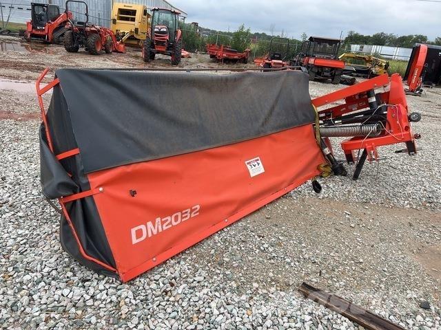 Kubota DM2032 Kaszák