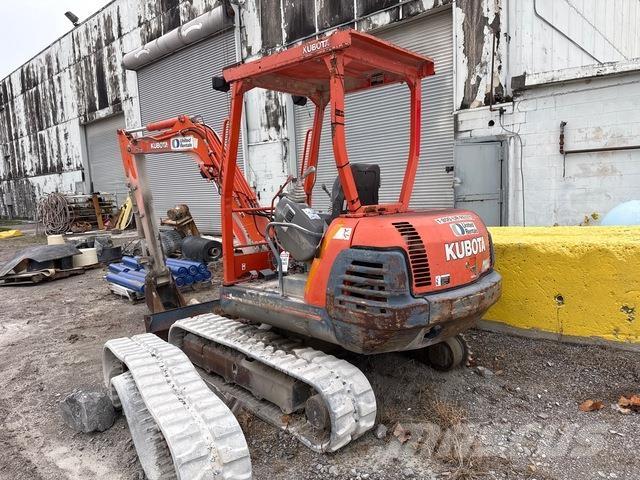 Kubota KX121-2 Lánctalpas kotrók