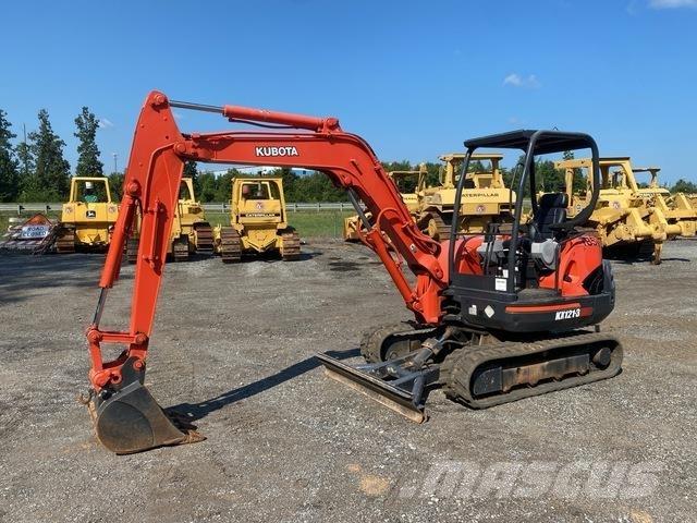 Kubota KX121-3 Lánctalpas kotrók