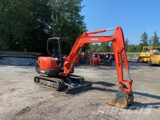 Kubota KX121-3 Lánctalpas kotrók