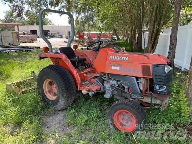 Kubota L2800 Traktorok