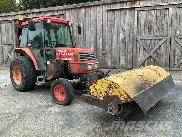 Kubota M4900 Traktorok