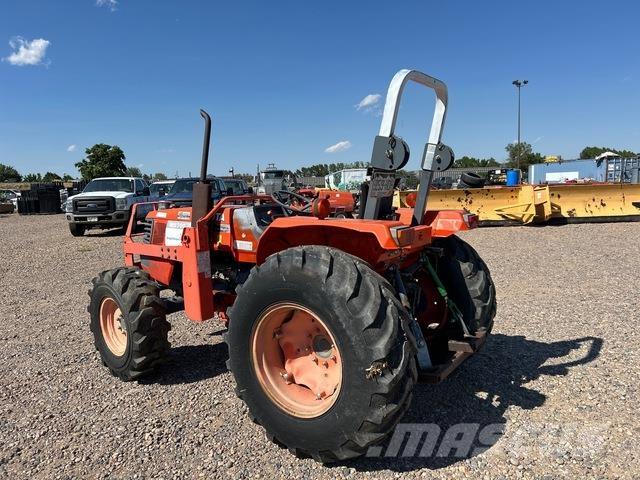 Kubota M5700 Kompakt traktorok