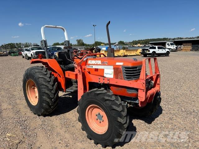 Kubota M5700 Kompakt traktorok