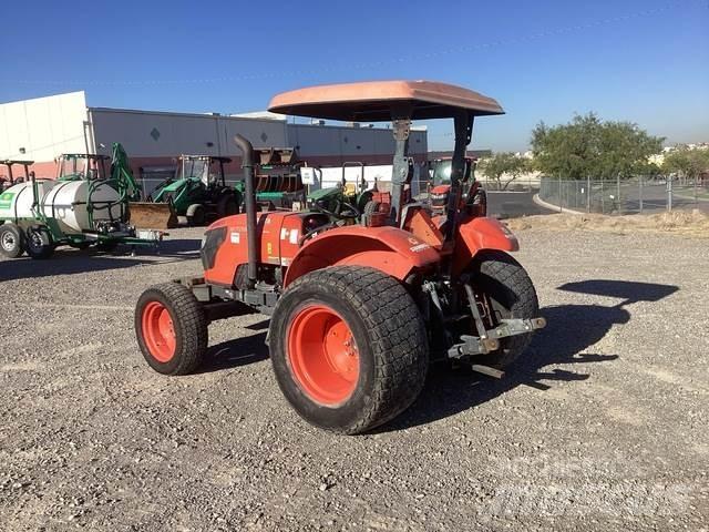Kubota M7060D Kompakt traktorok