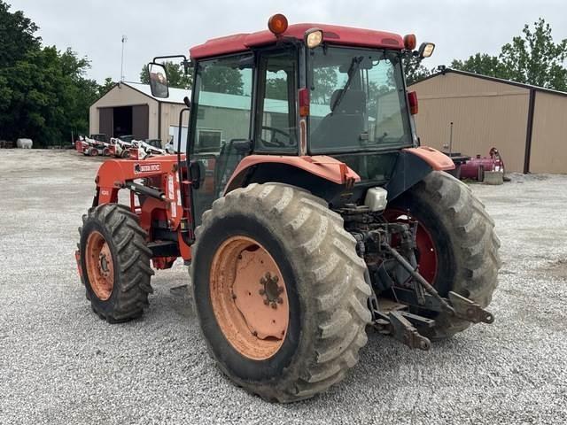 Kubota M9000 Traktorok