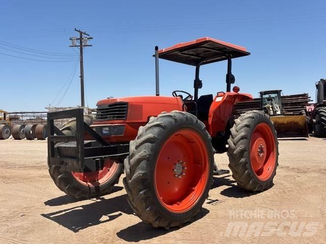 Kubota M9000 Traktorok