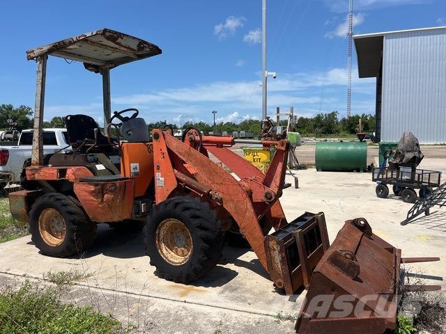 Kubota R420 Gumikerekes homlokrakodók