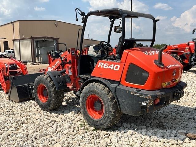 Kubota R640R41 Gumikerekes homlokrakodók