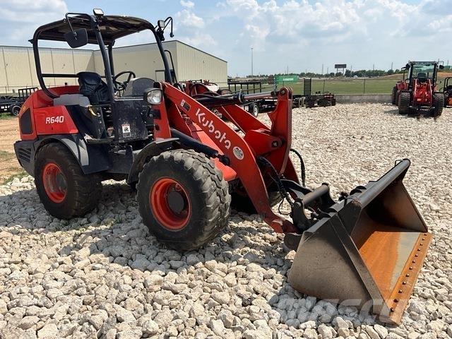 Kubota R640R41 Gumikerekes homlokrakodók