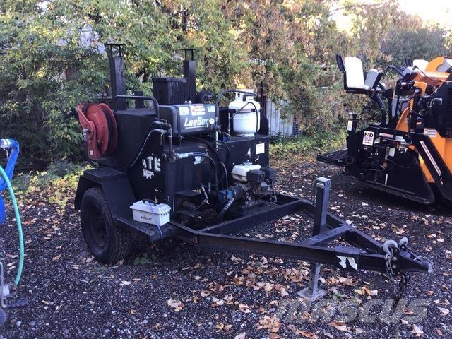 LeeBoy 250T Építőipar - Egyebek