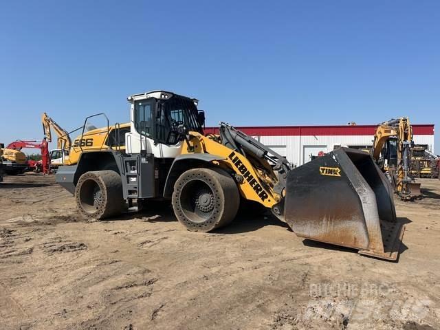 Liebherr L566 Gumikerekes homlokrakodók