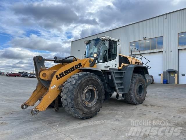 Liebherr L586 Gumikerekes homlokrakodók