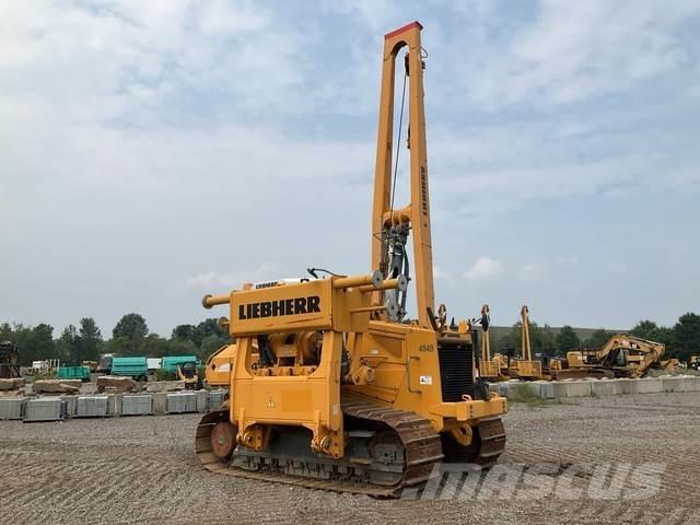 Liebherr RL54 Csőfektető dózerek