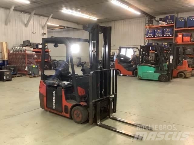 Linde E18 Elektromos targoncák