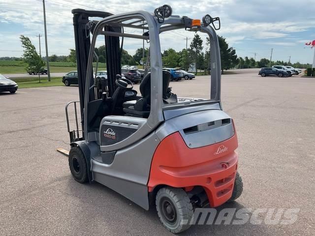 Linde RX60 Elektromos targoncák