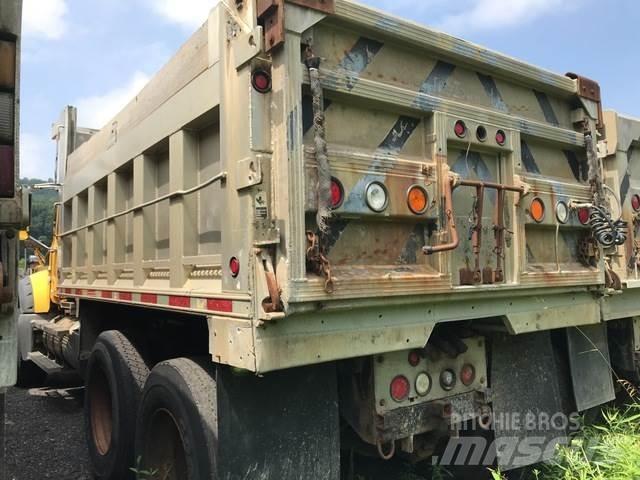 Mack 700 Hóeltakarítók