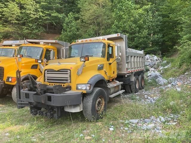 Mack 700 Hóeltakarítók