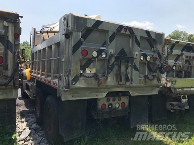 Mack 700 Hóeltakarítók