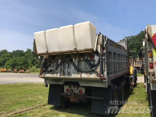 Mack 700 Hóeltakarítók