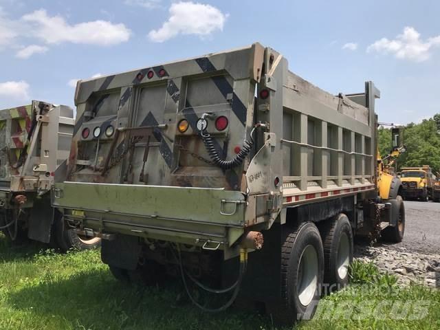 Mack 700 Hóeltakarítók