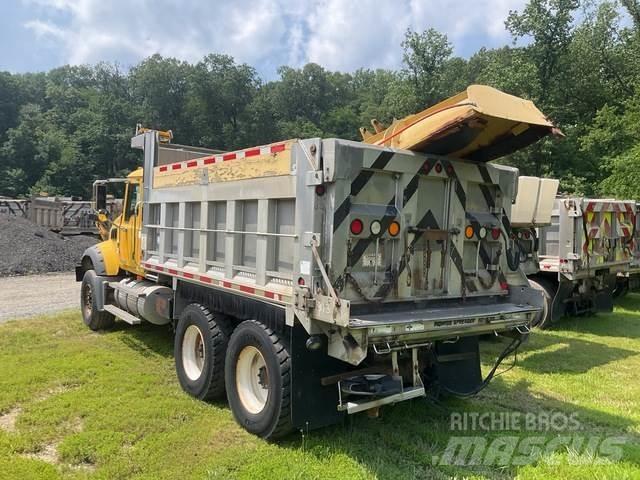 Mack 700 Hóeltakarítók