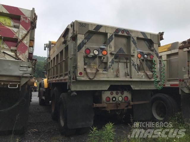 Mack 700 Hóeltakarítók