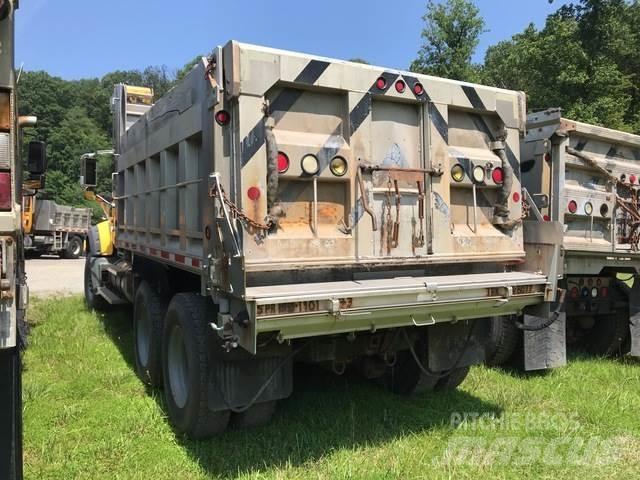 Mack 700 Hóeltakarítók