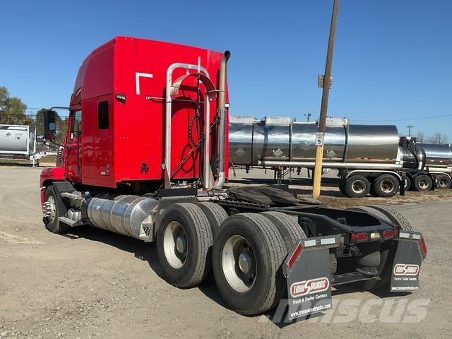 Mack AN64T Nyergesvontatók