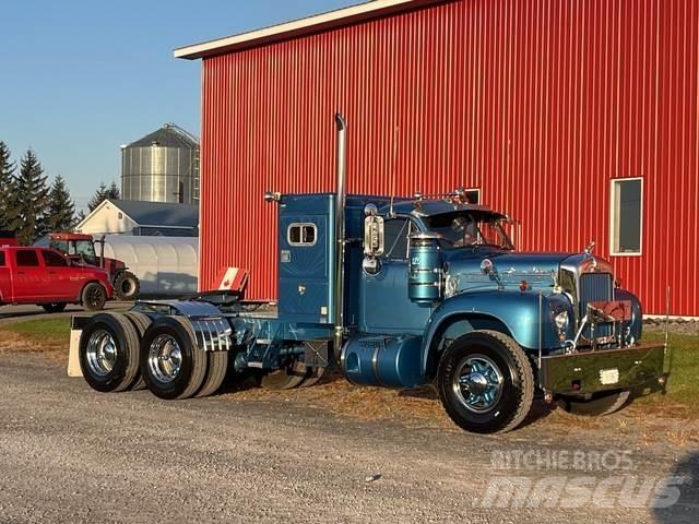 Mack B-61 Nyergesvontatók