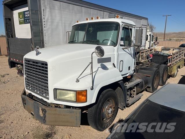 Mack CH613 Nyergesvontatók