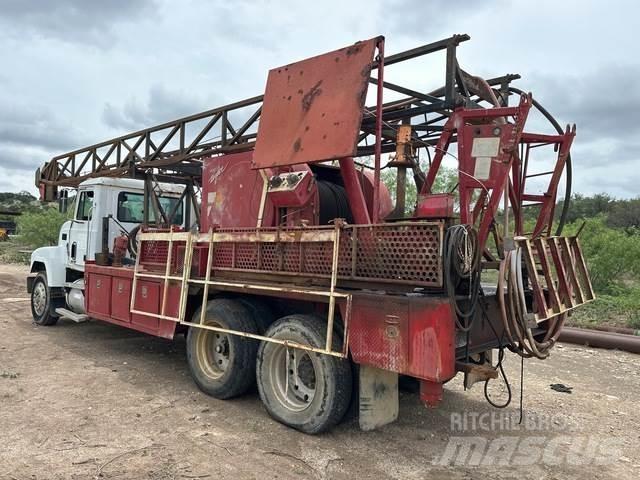 Mack CH613 Építőipar - Egyebek