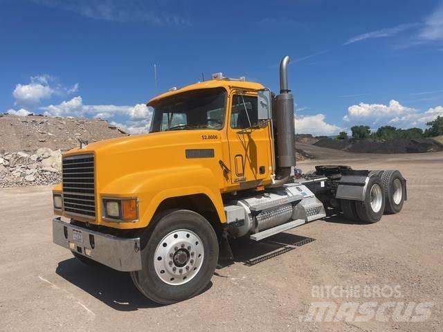 Mack CH613 Nyergesvontatók