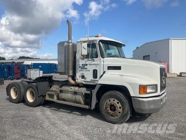 Mack CH613 Nyergesvontatók