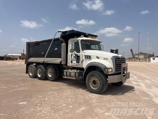 Mack CTP713 Billenő teherautók