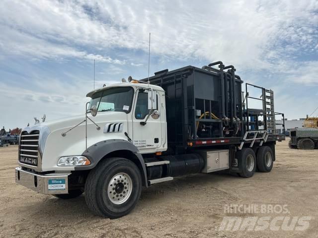 Mack CTR713B Építőipar - Egyebek