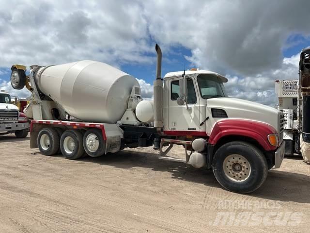 Mack CV513 Egyéb