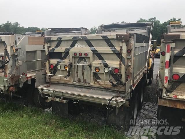 Mack CV700 Hóeltakarítók