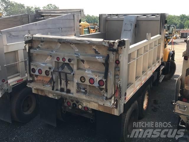 Mack CV700 Hóeltakarítók