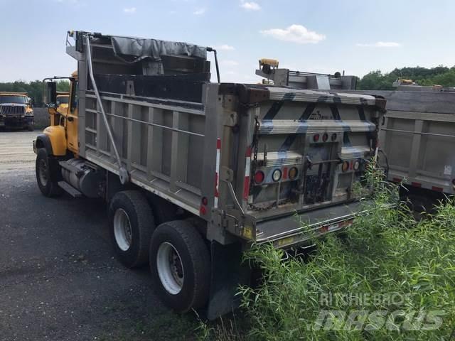 Mack CV700 Hóeltakarítók