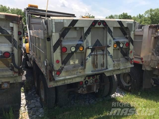 Mack CV700 Hóeltakarítók