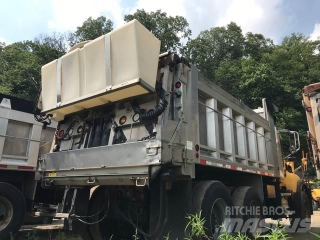 Mack CV700 Hóeltakarítók
