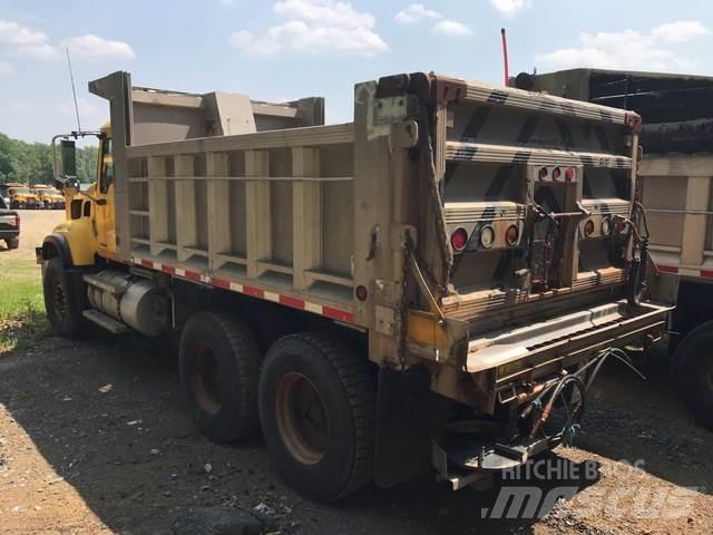Mack CV700 Hóeltakarítók