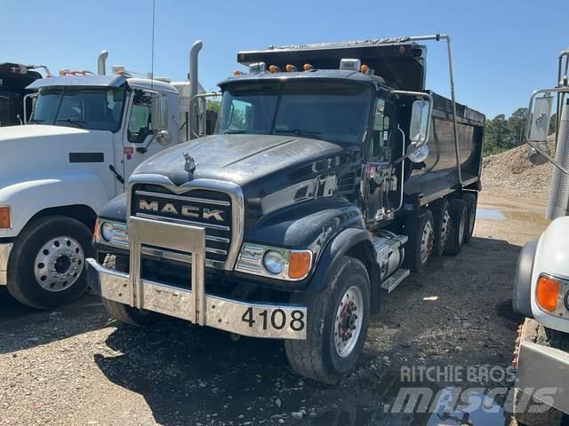 Mack CV713 Billenő teherautók