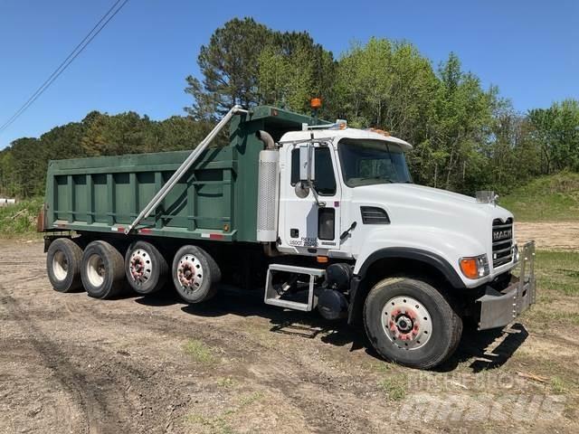 Mack CV713 Billenő teherautók