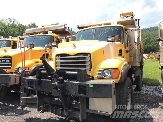 Mack CV713 Hóeltakarítók