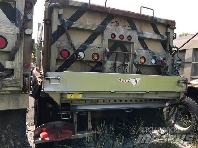 Mack CV713 Hóeltakarítók