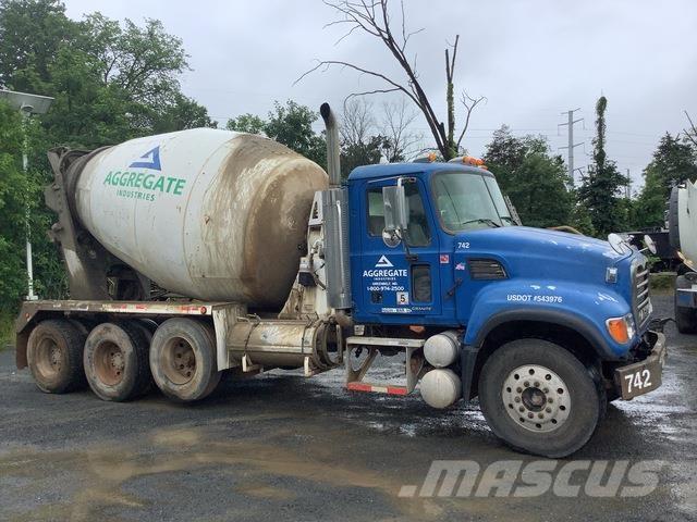 Mack CV713 Egyéb