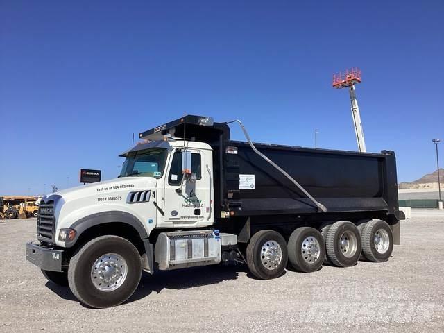Mack GR104F Billenő teherautók